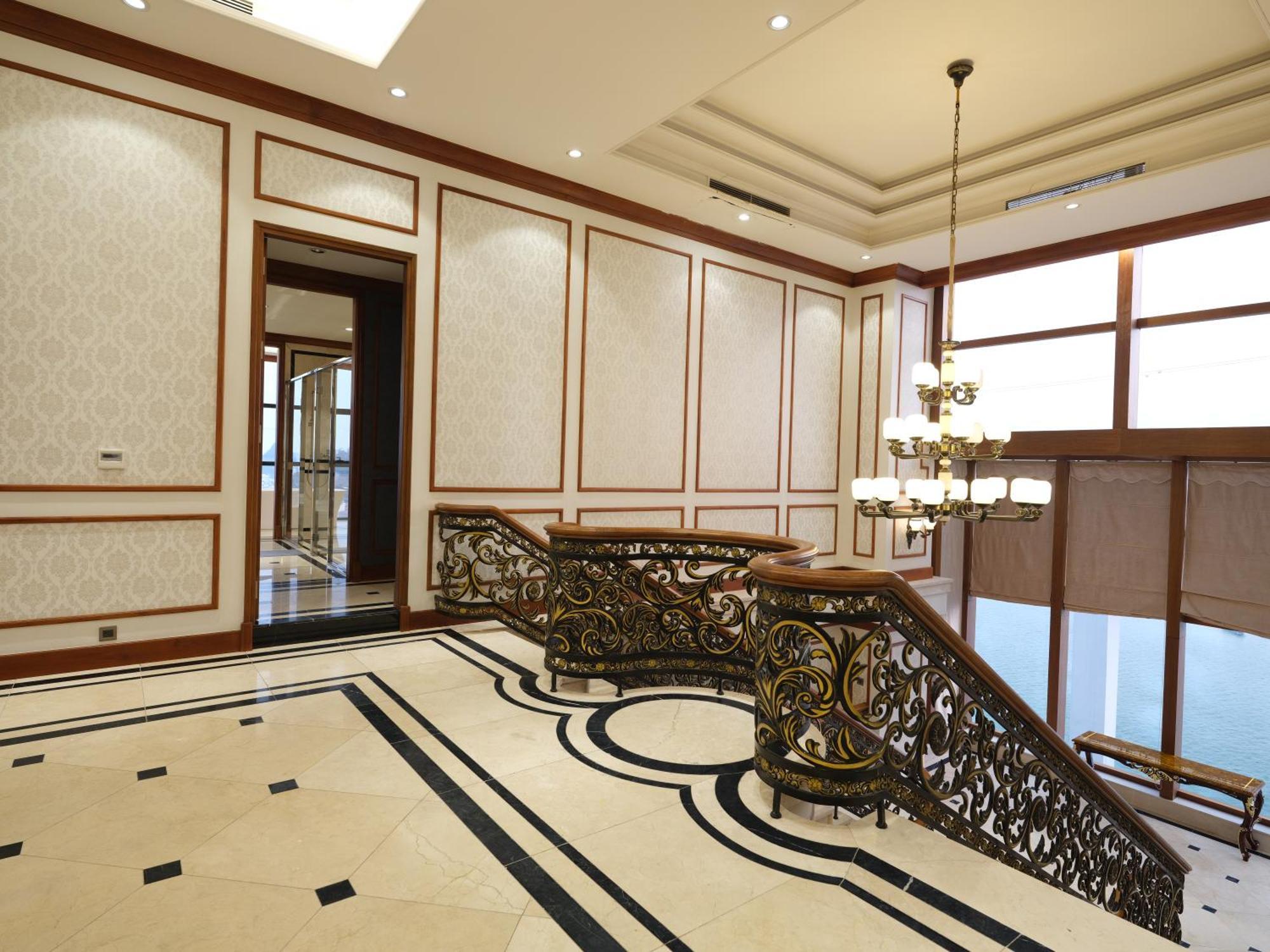 Hotel Wyndham Legend Halong Ha Long Exterior foto