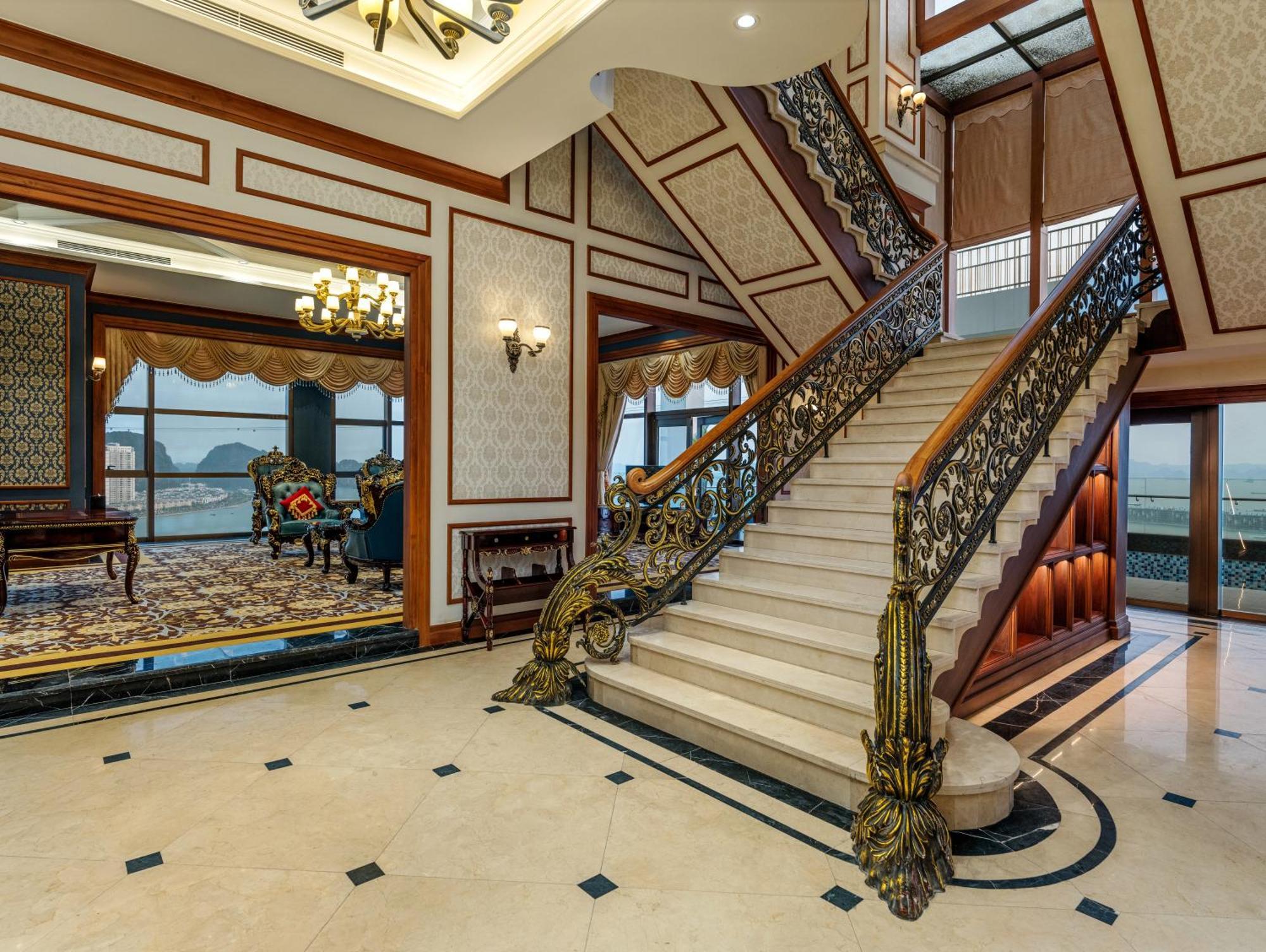 Hotel Wyndham Legend Halong Ha Long Exterior foto