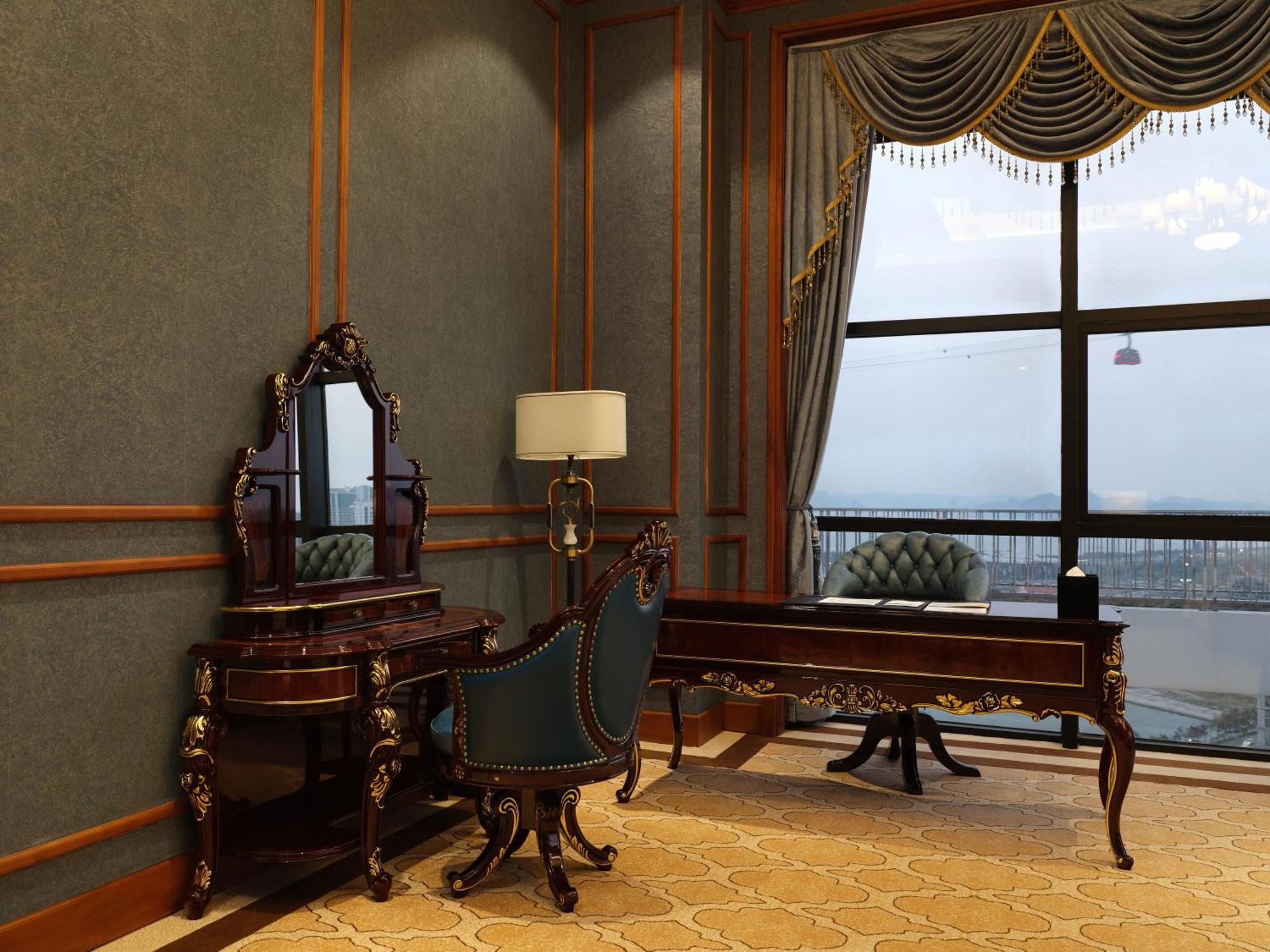 Hotel Wyndham Legend Halong Ha Long Exterior foto