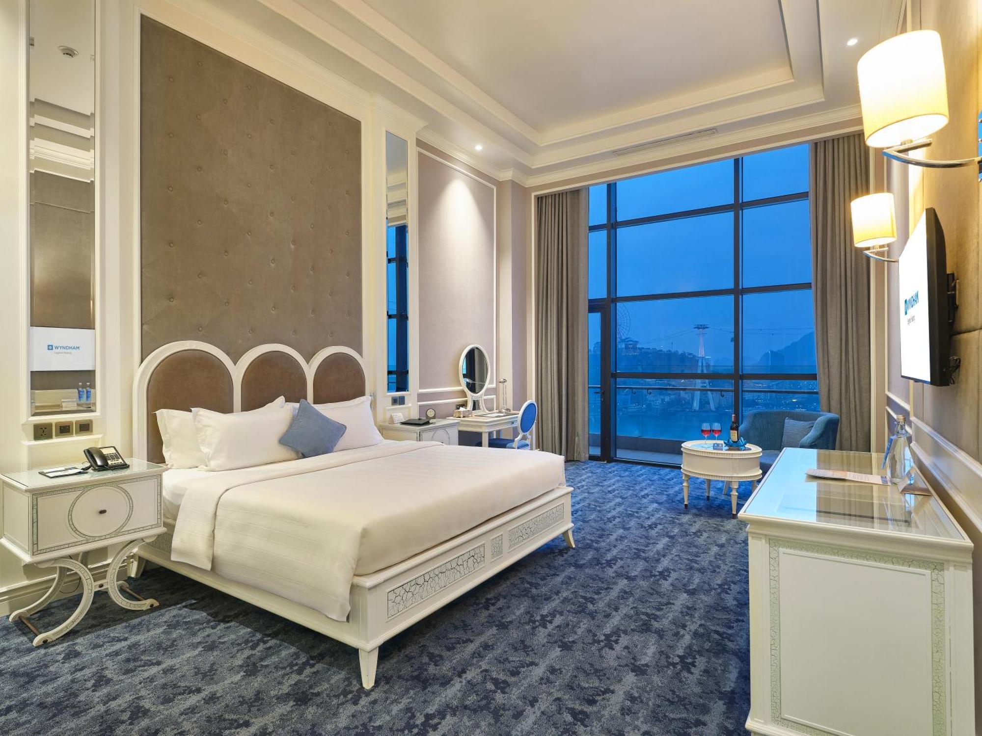 Hotel Wyndham Legend Halong Ha Long Exterior foto