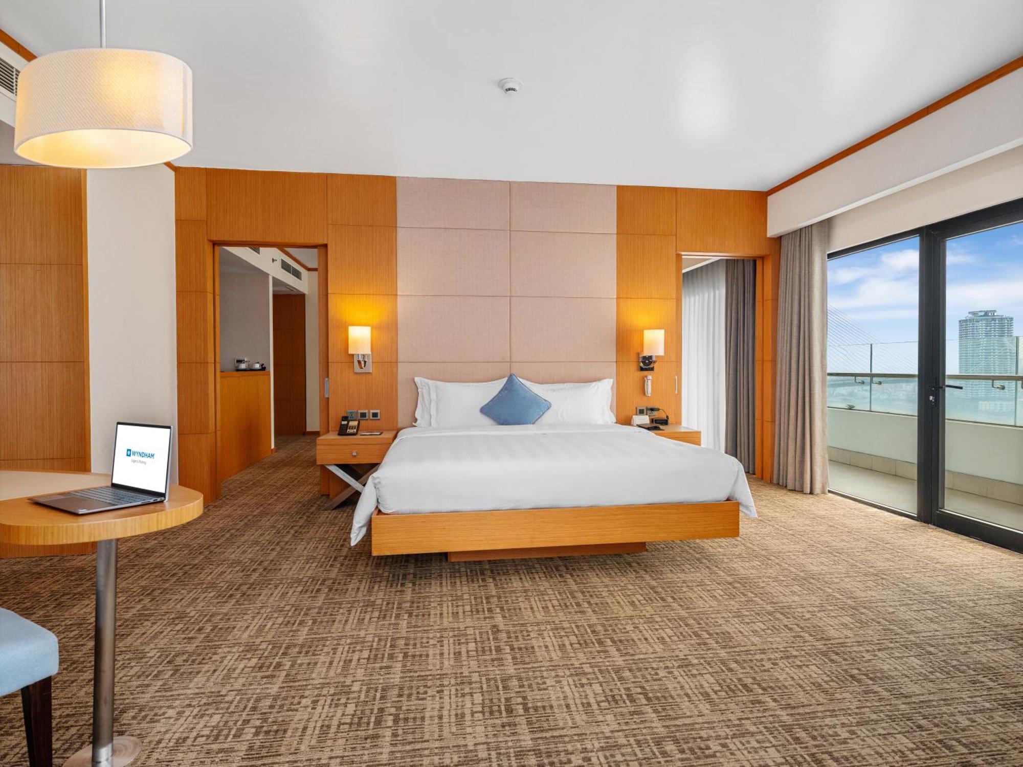 Hotel Wyndham Legend Halong Ha Long Exterior foto