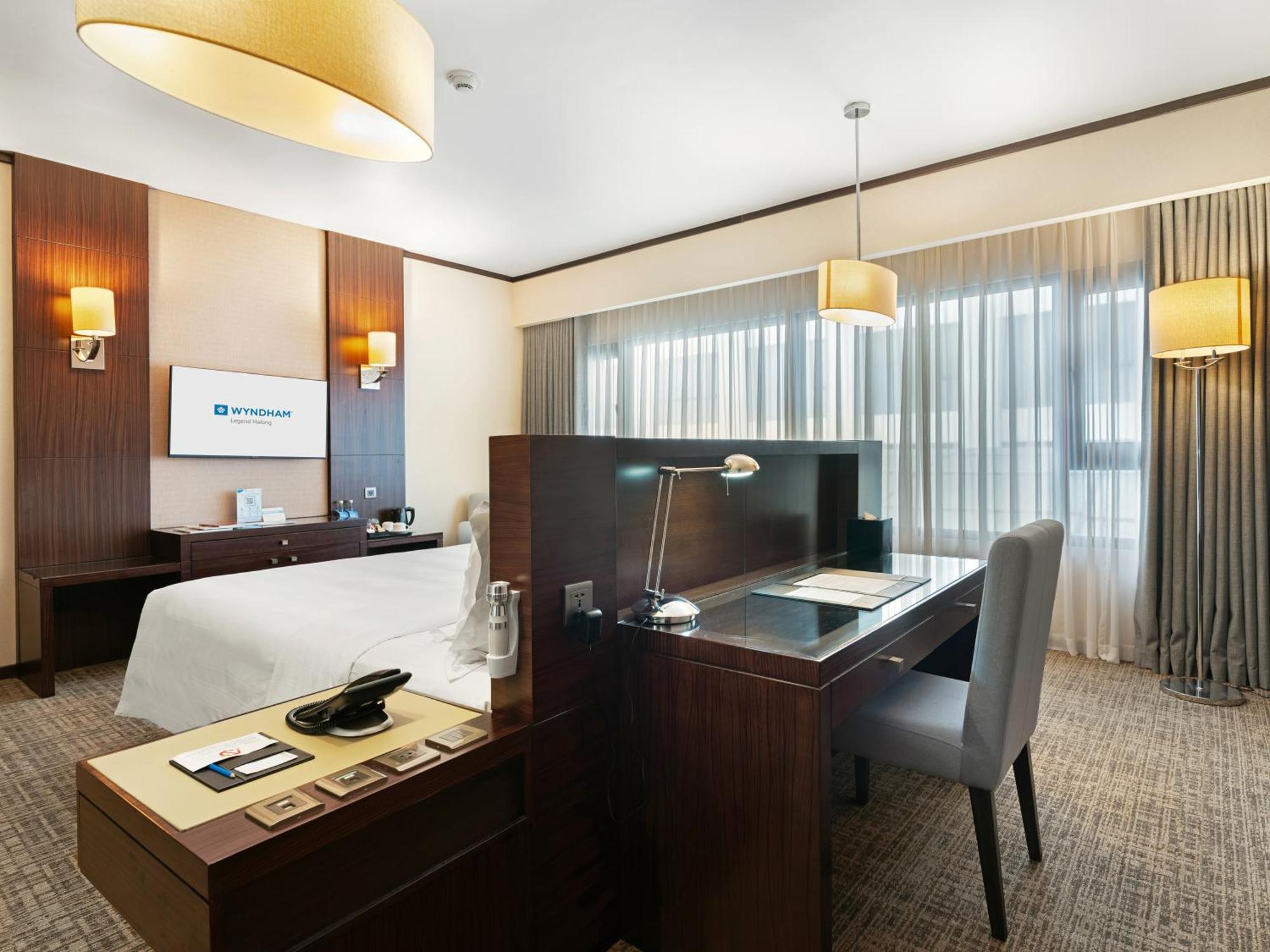 Hotel Wyndham Legend Halong Ha Long Exterior foto
