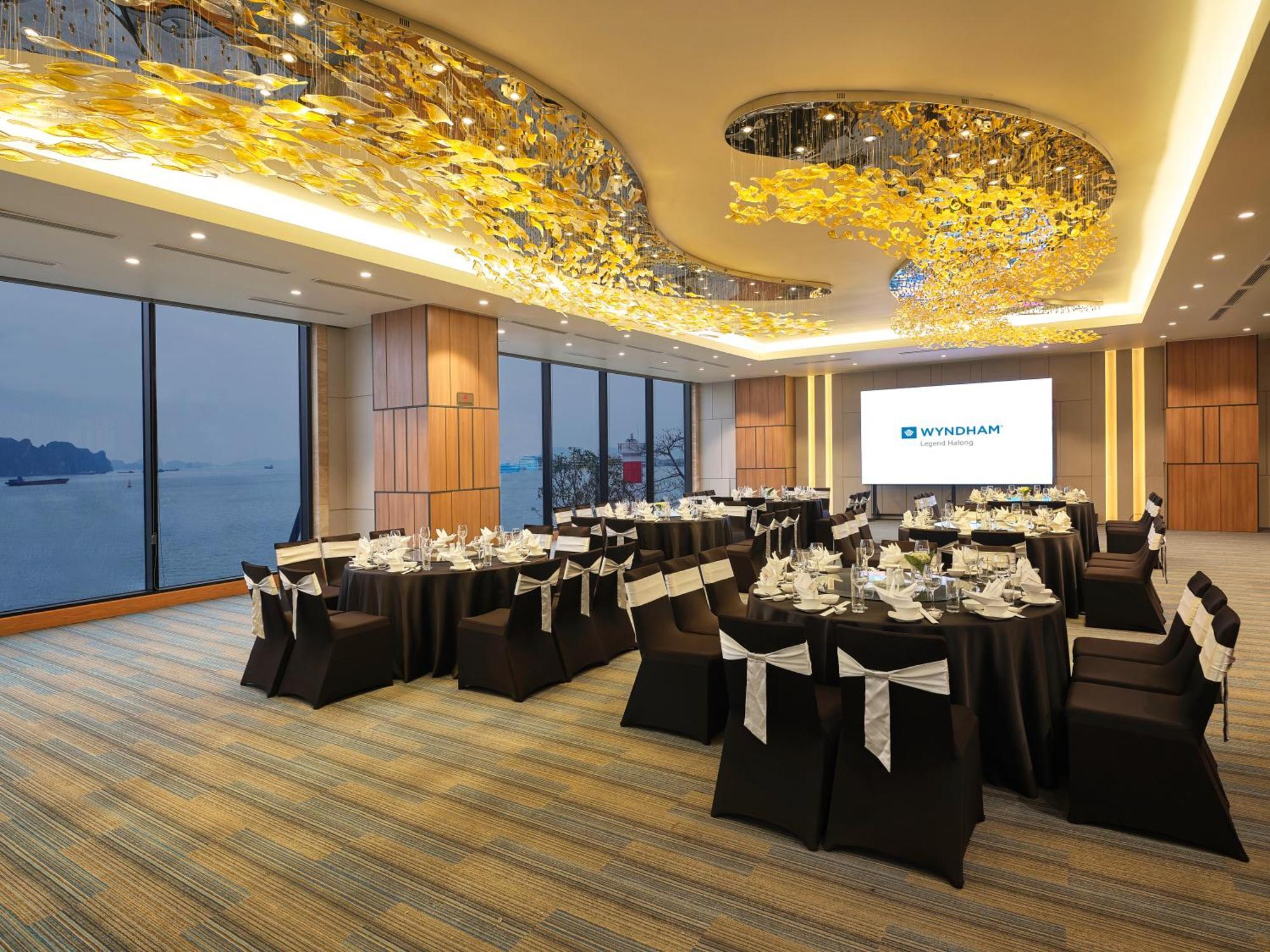 Hotel Wyndham Legend Halong Ha Long Exterior foto